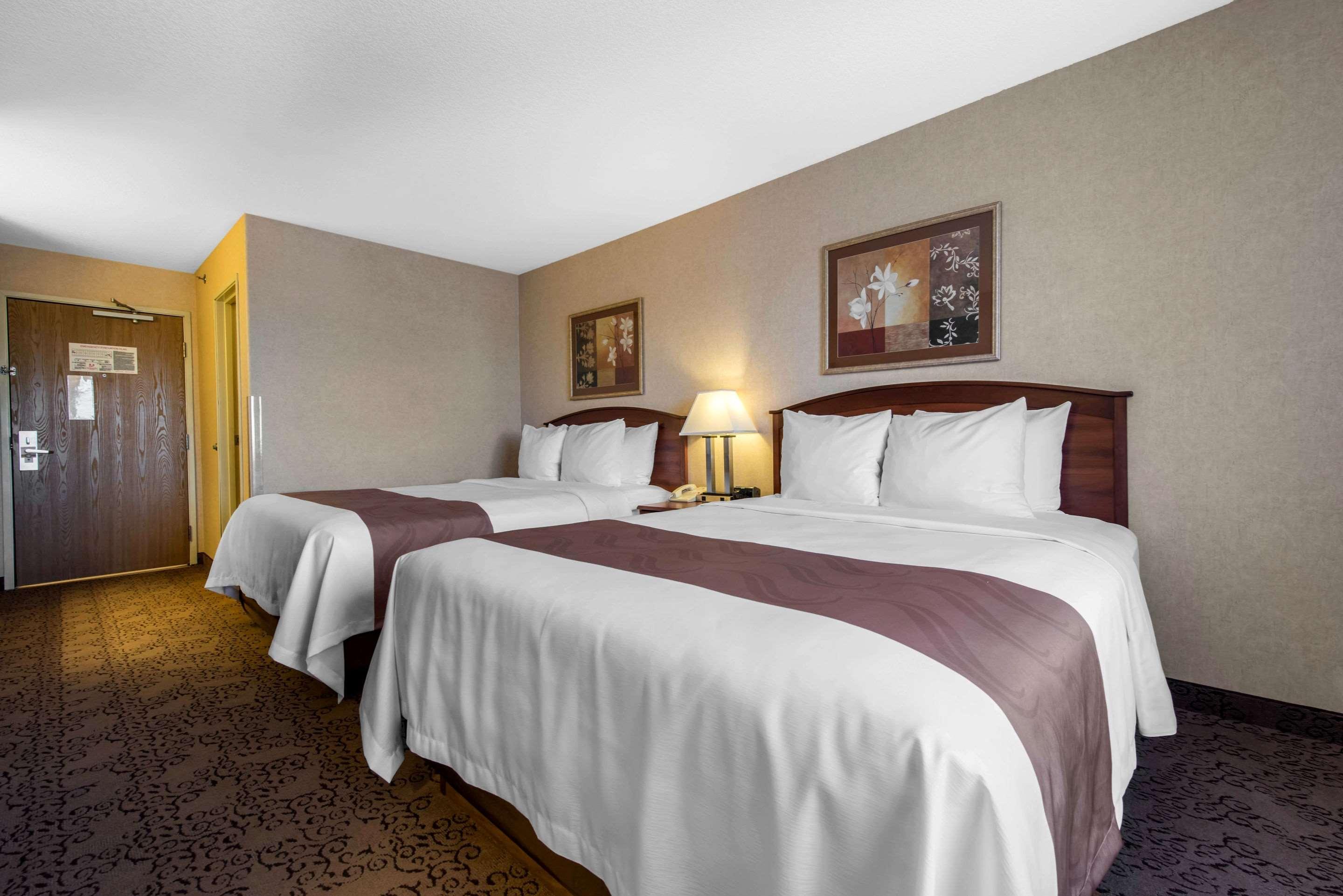 Quality Inn Burlington Exterior photo